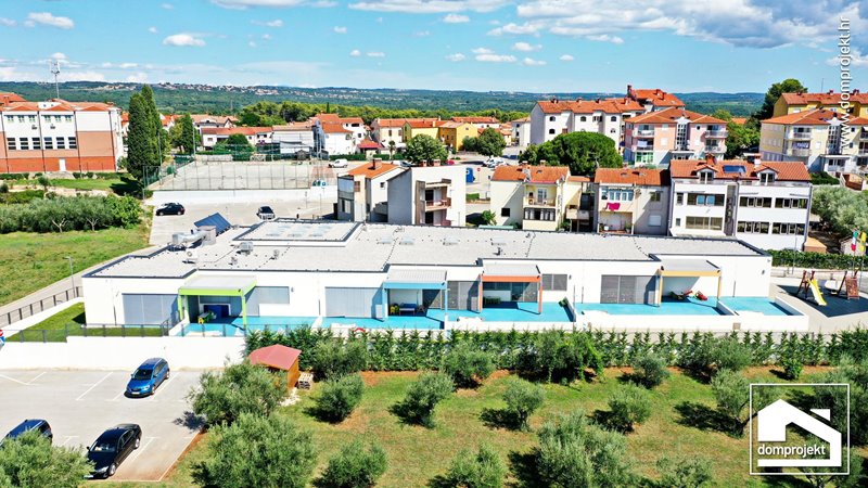 Modern prefab kindergarten in Tar