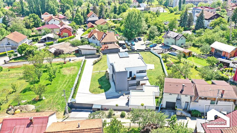 High-quality two-storey prefab house in Zagreb