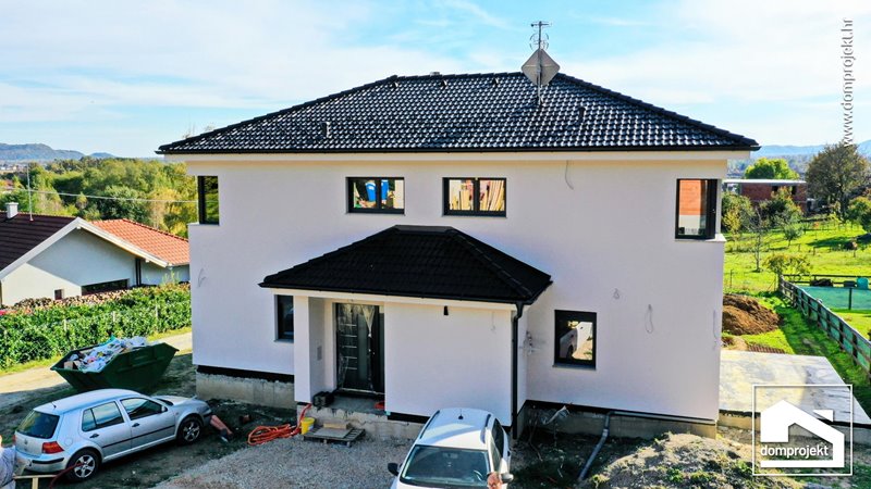 Family prefab house in Brdovec