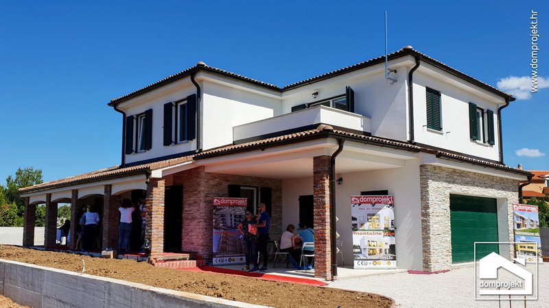 High-quality two-storey prefab house in Brodarica