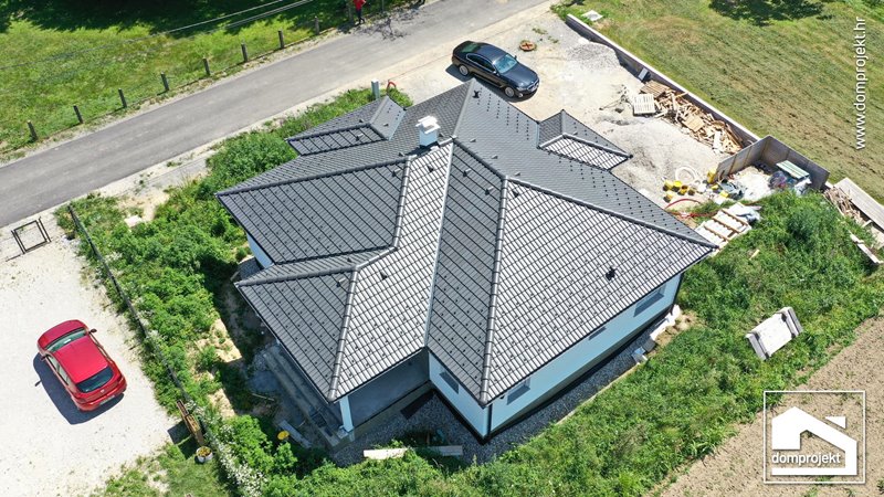 Energy-efficient prefab house in Gornji Stupnik