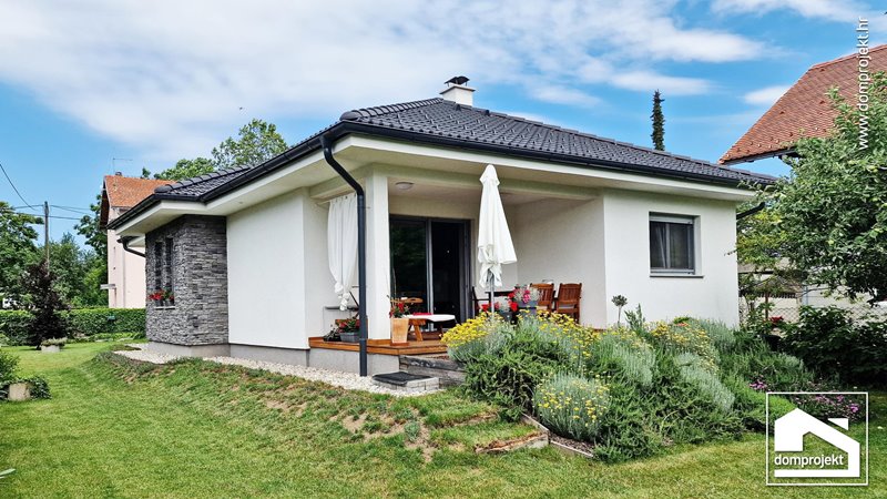 Modern prefab house in Samobor