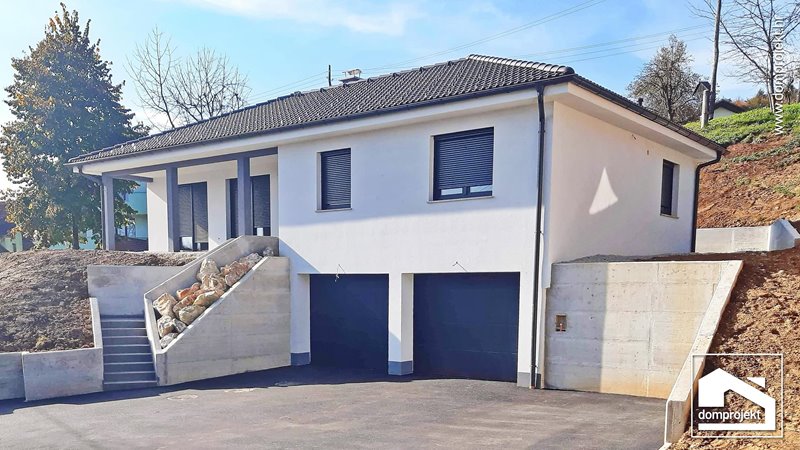 Modern prefab house in Žiče