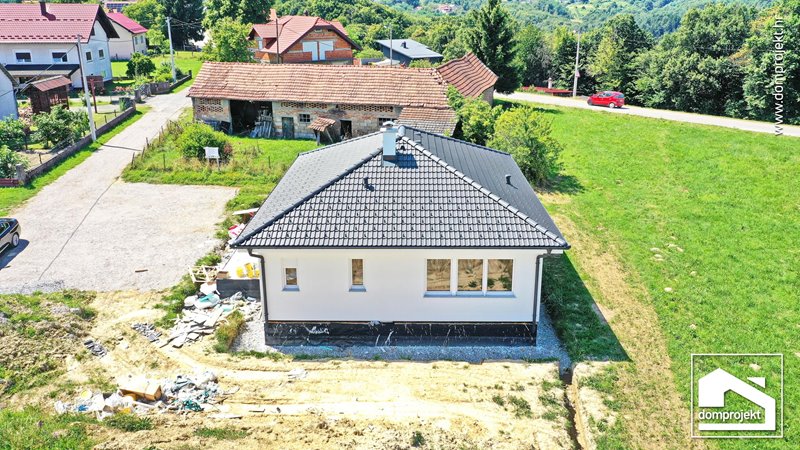 High-quality prefab bungalow in Galgovo