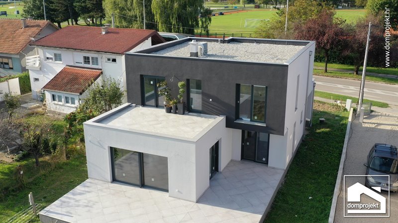 Energy-efficient two-storey prefab house in Ivanić-Grad