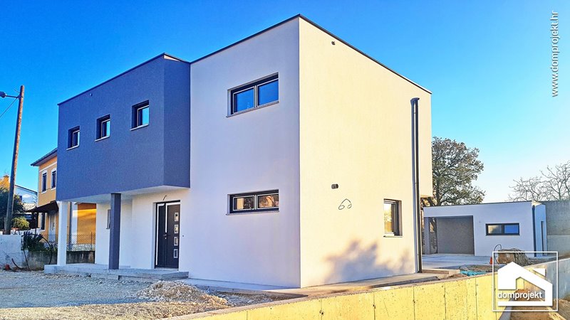 Modern prefab house with pool in Medulin