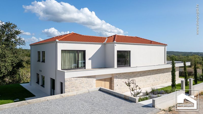 Contemporary prefab house in Sveti Lovreč Pazenatički