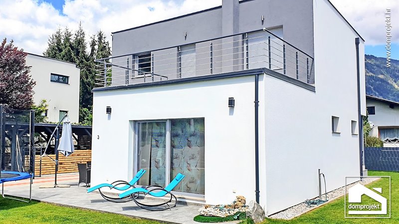 Modern prefab house in Villach
