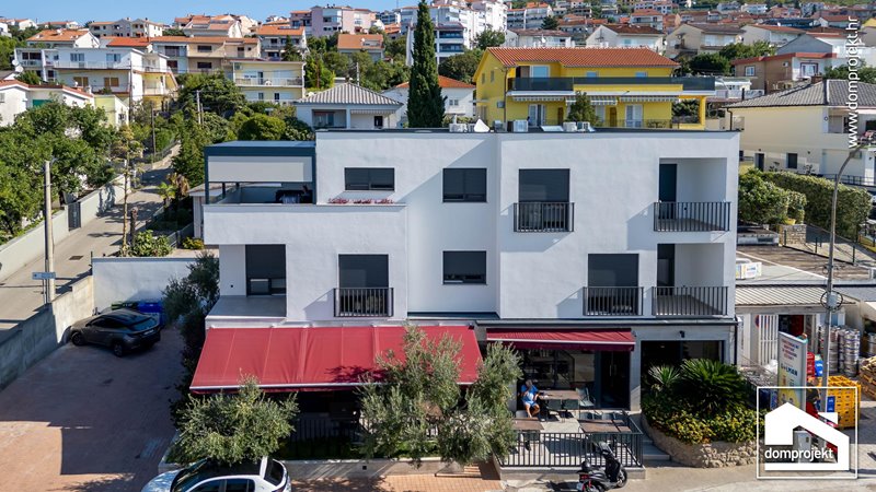 Modern two-storey prefab house in Crikvenica