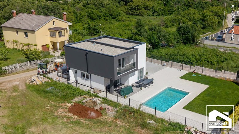 Prefab house with pool in Nedešćina