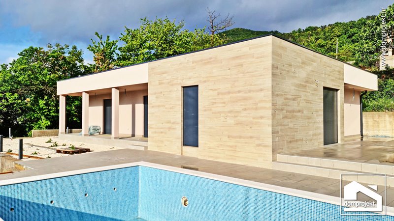 Prefab house with pool in Poljane