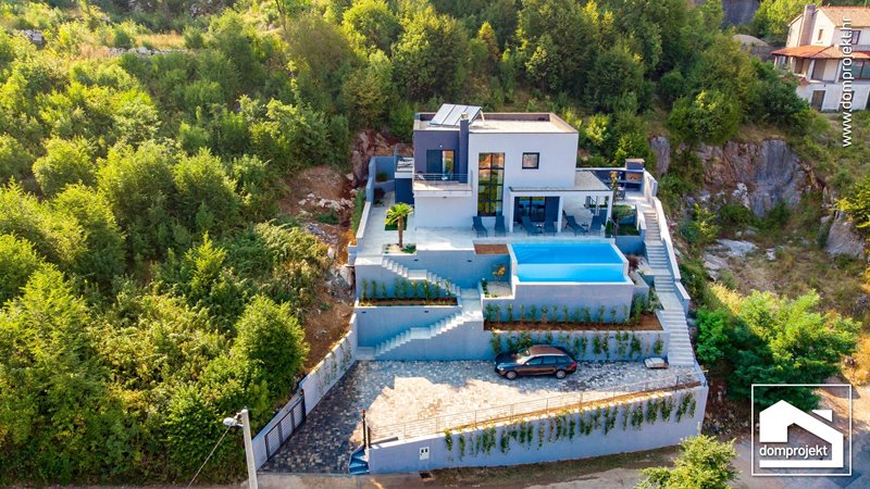 Prefab house with pool in Rukavac