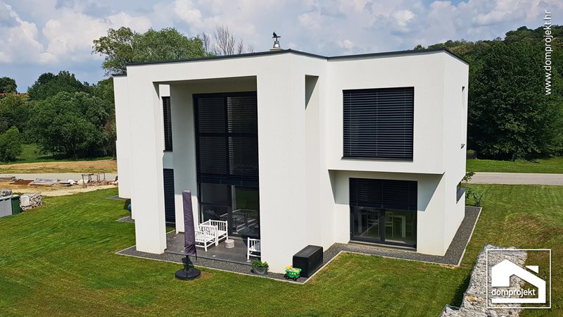 Modern two-storey prefab house in Selnica