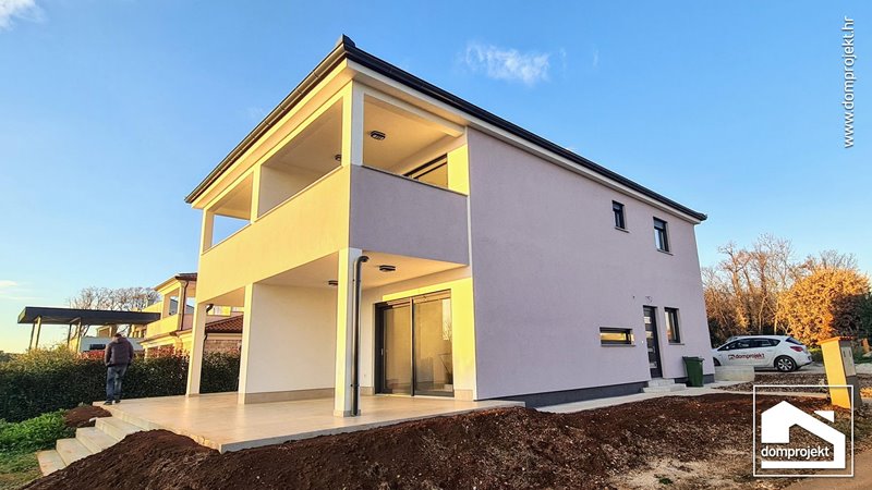 Modern two-storey prefab house in Umag
