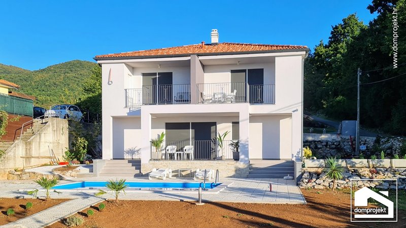 Prefab house with pool in Veprinac