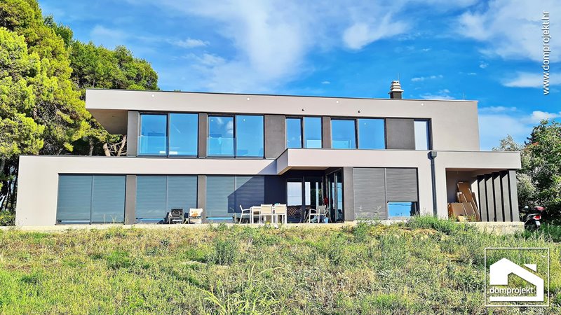 Modern two-storey prefab house in Ždrelac