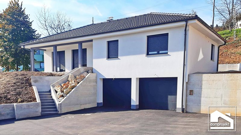 Modern prefab bungalow in Žiče