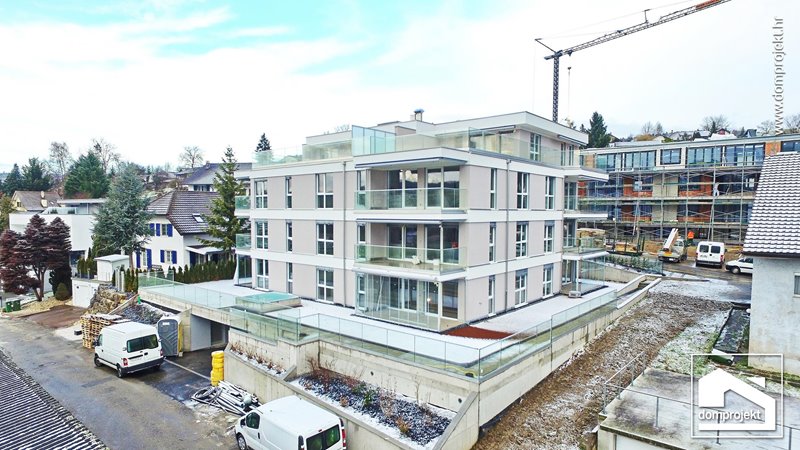 Prefab multi-family building in Lengnau