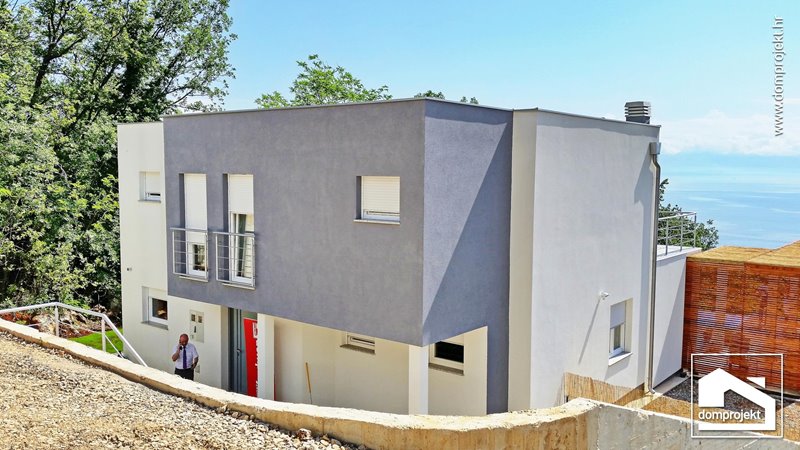 Contemporary prefab house in Lovran