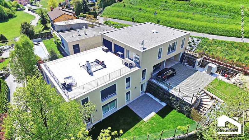 Contemporary prefab house in Mendrisio