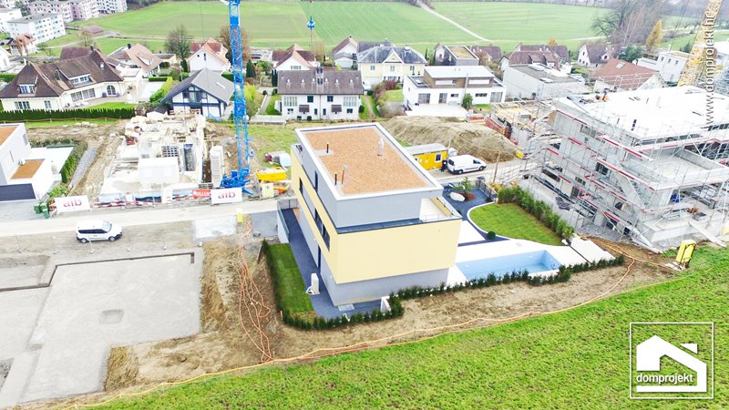 Contemporary prefab house in Baar