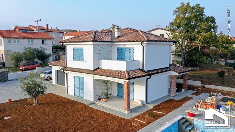 Contemporary prefab house in Mušalež