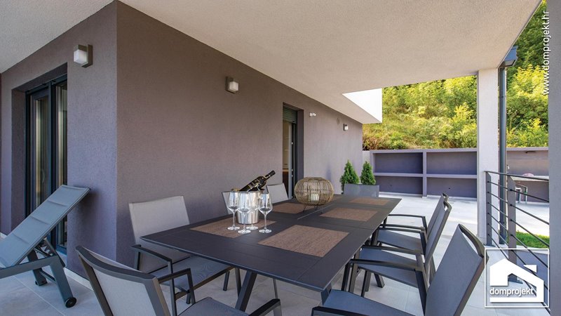 Contemporary prefab house in Rukavac