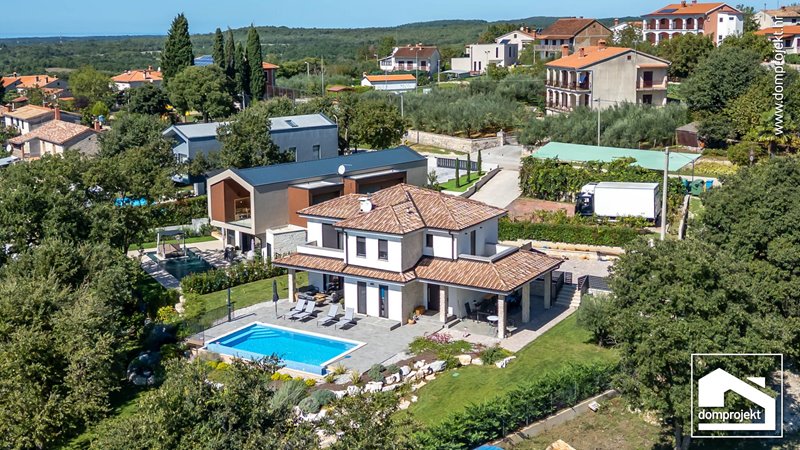 Prefab house in Baderna
