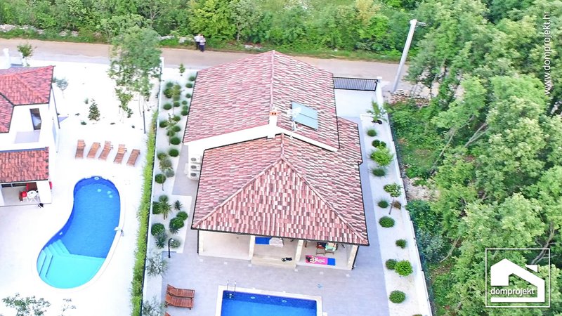 Prefab house in Belavići