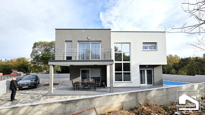 Prefab house in Bilice