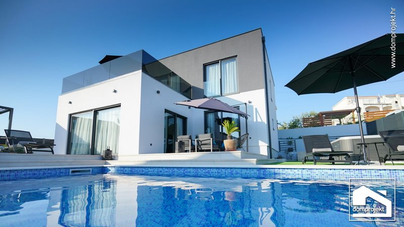 Prefab house in Brodarica