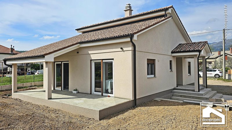Prefab house in Dražice