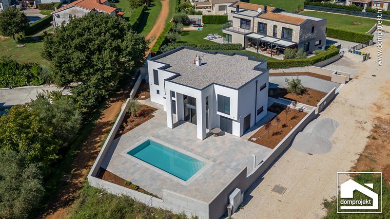Contemporary two-storey prefab house in Funtana