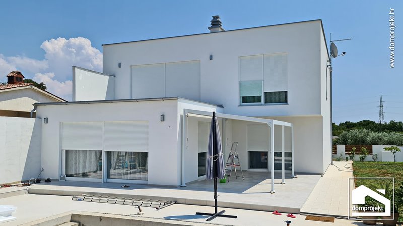 Prefab house in Galižana