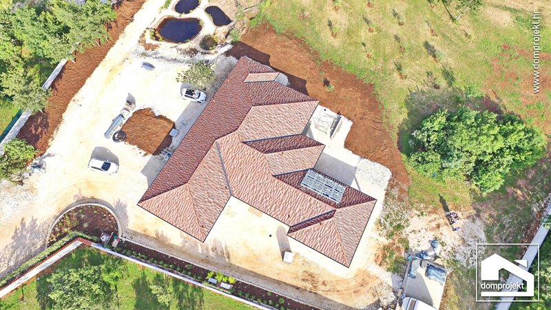Family prefab house in Hrboki