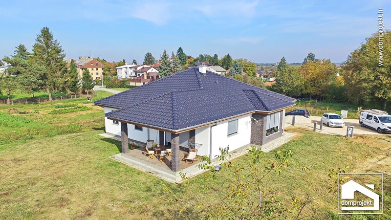 Contemporary prefab bungalow in Križevci