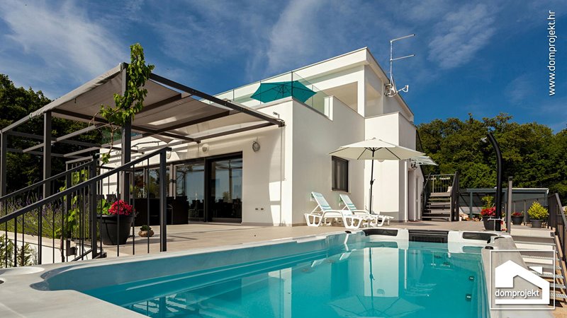 Modern prefab house in Malinska