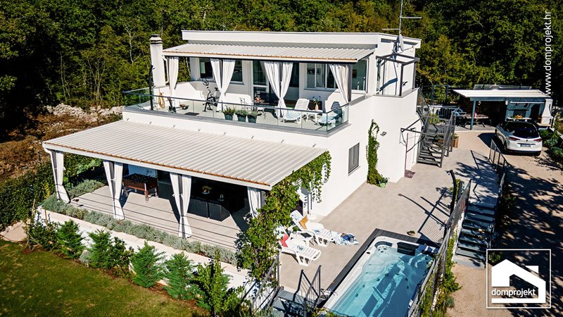 Prefab house in Malinska