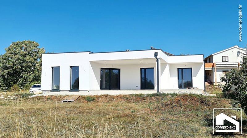 Prefab house in Nedešćina