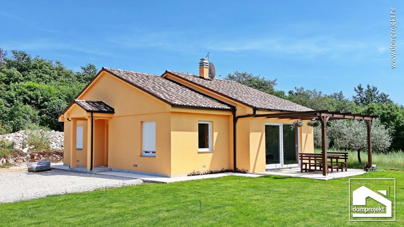 Prefab house in Plovanija
