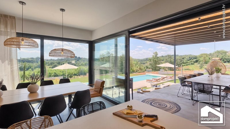 Energy-efficient prefab house with pool in Škrapi