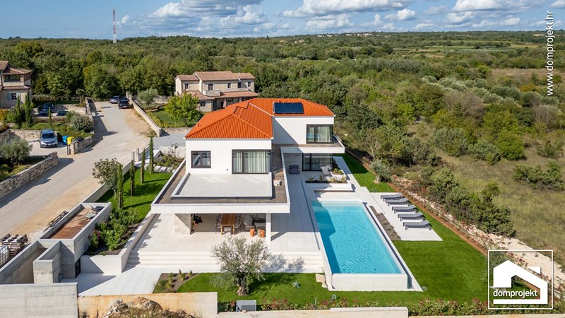 Modern prefab house in Sveti Lovreč Pazenatički