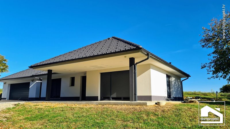 Prefab house in Sveti Tomaž