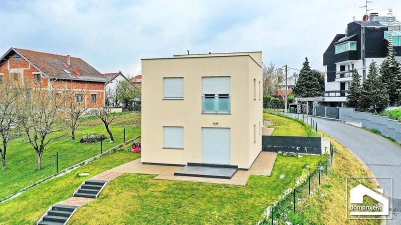 Contemporary two-storey prefab house in Zagreb