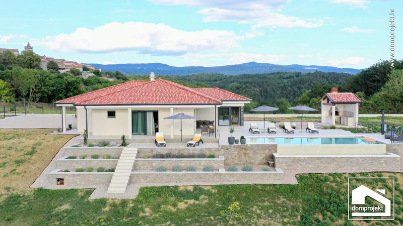 High-quality prefab bungalow in Hum