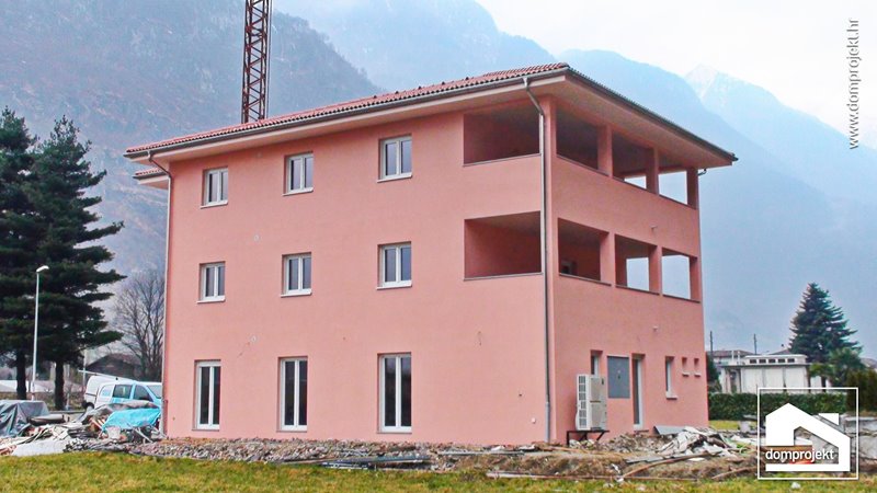 Prefab apartment building in Biasca
