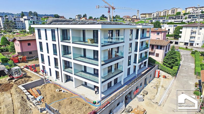 Prefab apartment building in Vacallo