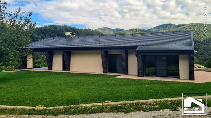 Modern prefab house in Bodrež