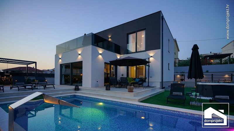 Modern two-storey prefab house in Brodarica