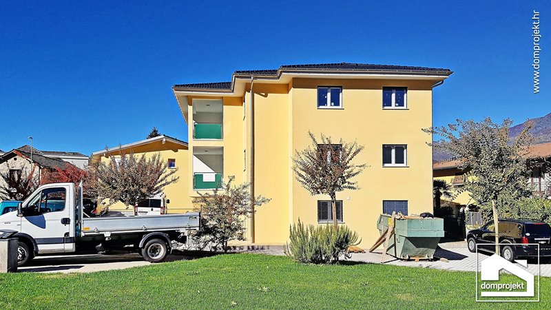 Modern prefab house in Contone